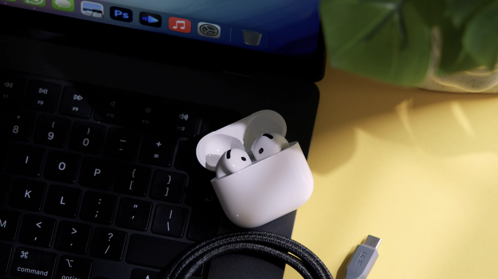 Recenzja Apple AirPods 4 warto dopłacić do ANC czy do Pro 2
